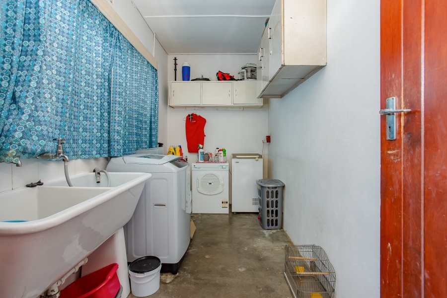 3 Bedroom Property for Sale in Ranzadale Western Cape